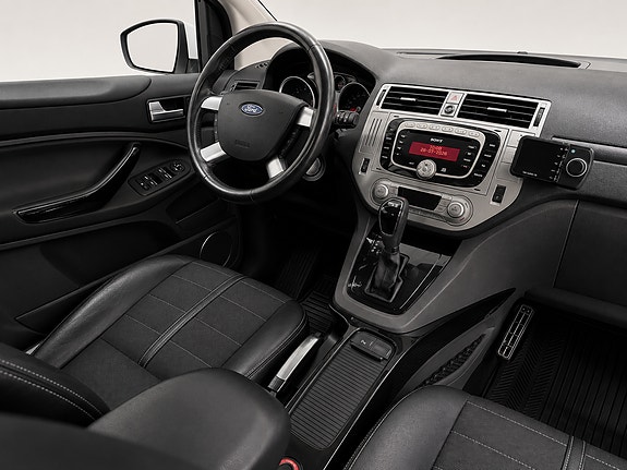 Ford Kuga 16 of 25