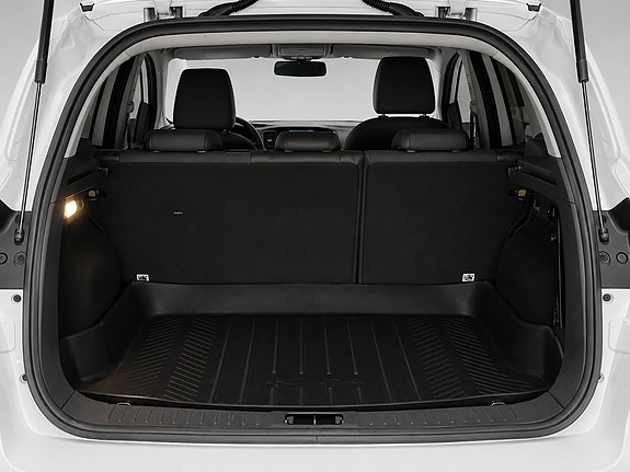 Ford Kuga 10 of 25