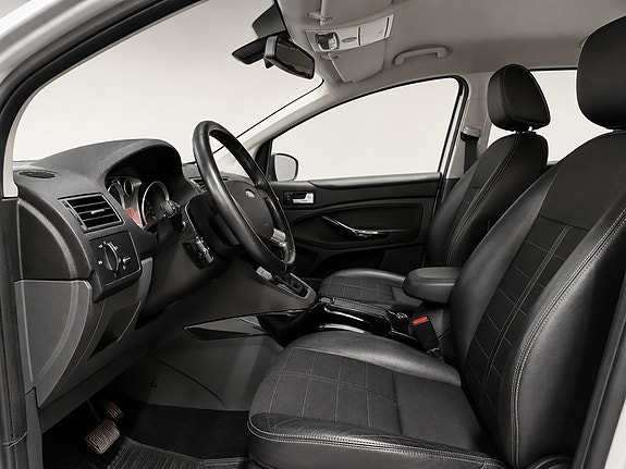 Ford Kuga 13 of 25