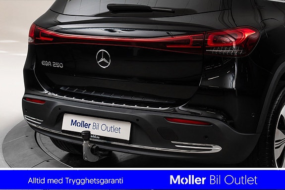 Mercedes-Benz EQA250 5 of 17