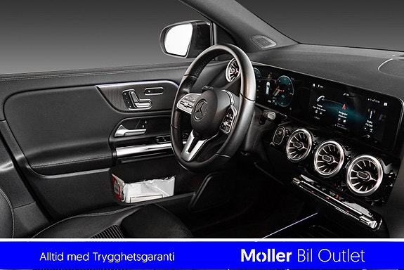 Mercedes-Benz EQA250 17 of 17