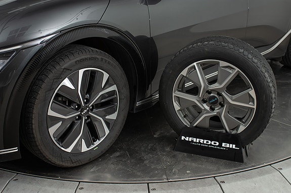 Kia EV6 9 of 25