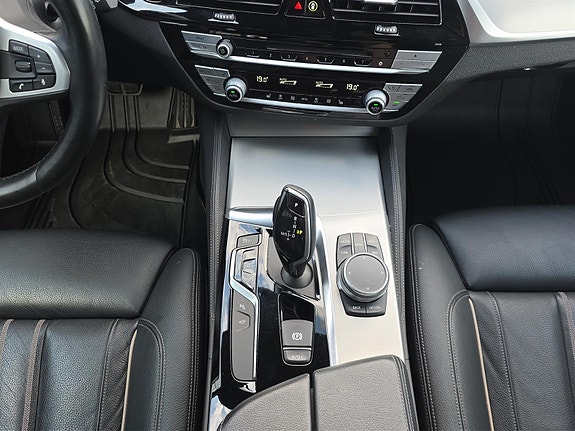 BMW 520d 14 of 23
