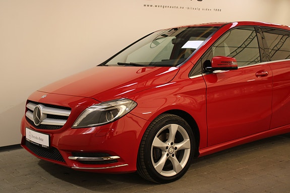 Mercedes-Benz 180 3 of 30