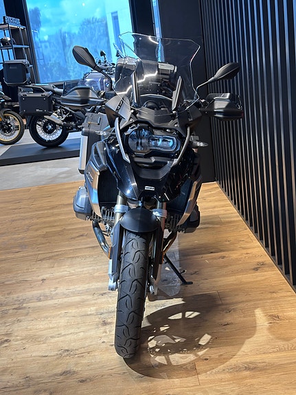 BMW R 1200 GS med koffertsett 5 of 9