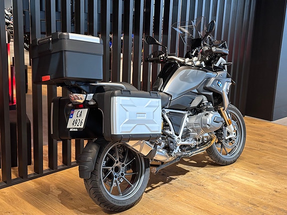 BMW R 1200 GS med koffertsett 3 of 9