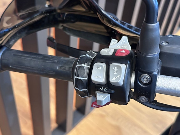 BMW R 1200 GS med koffertsett 9 of 9