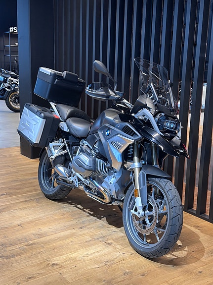 BMW R 1200 GS med koffertsett 4 of 9