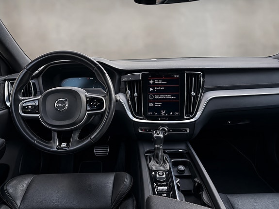 Volvo V60 5 of 14