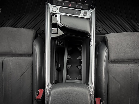 Audi e-tron 19 of 20
