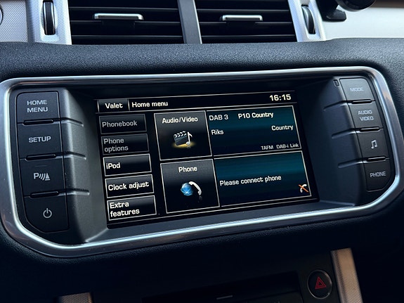 Land Rover Range Rover Evoque 16 of 28