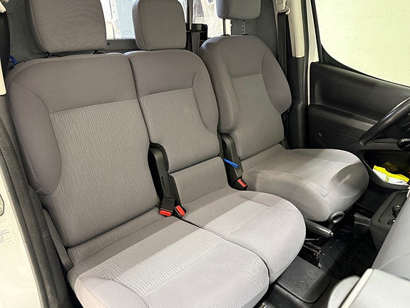 Peugeot Partner 18 of 23