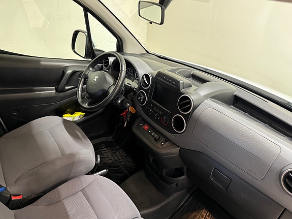 Peugeot Partner 19 of 23