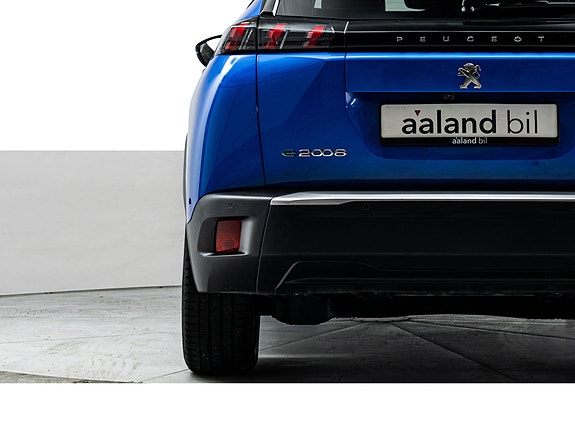 Peugeot e-2008 5 of 28