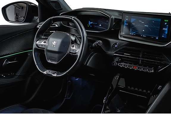 Peugeot e-2008 28 of 28