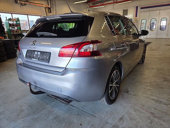 Peugeot 308 6 of 25