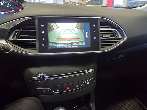 Peugeot 308 10 of 25