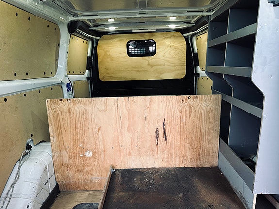Ford Transit 22 of 28