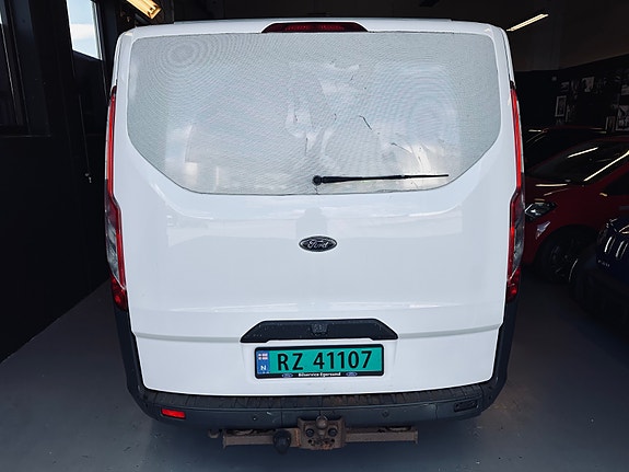 Ford Transit 11 of 28