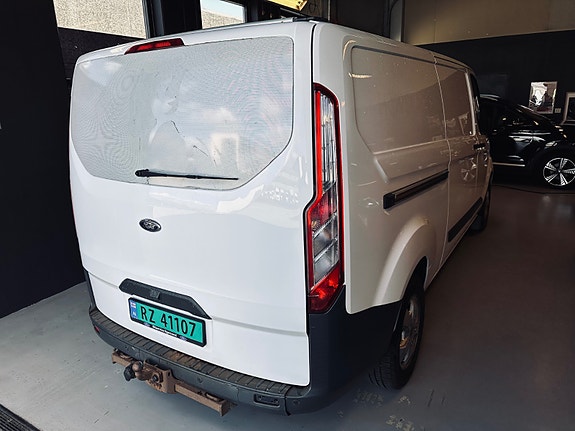 Ford Transit 8 of 28