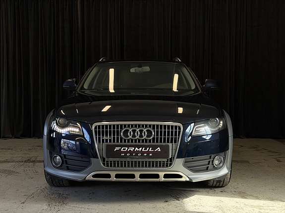 Audi A4 allroad 2 of 30