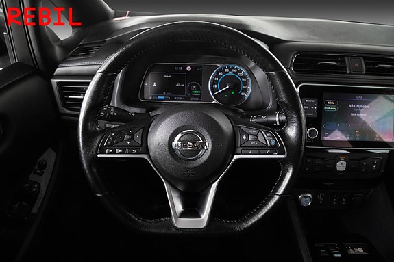 Nissan Leaf 13 of 26
