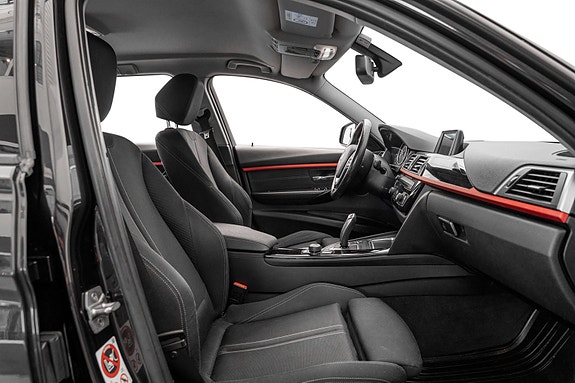 BMW 320d 22 of 22