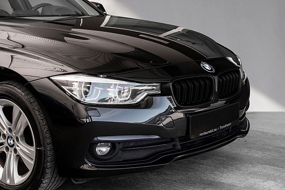 BMW 320d 2 of 22