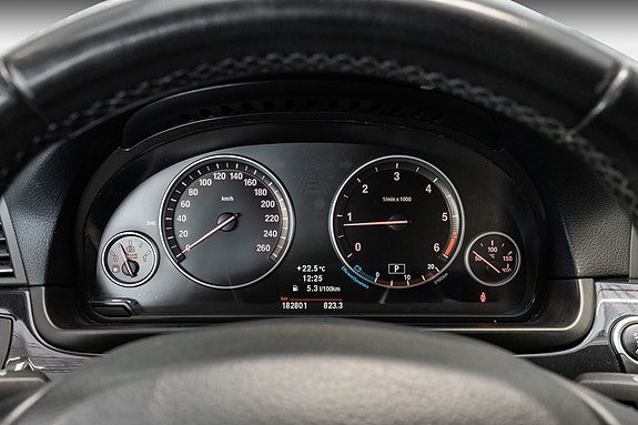 BMW 520d 14 of 30