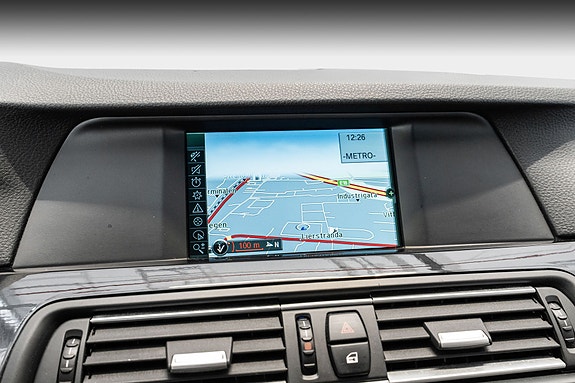 BMW 520d 19 of 30
