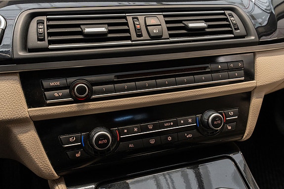 BMW 520d 17 of 30