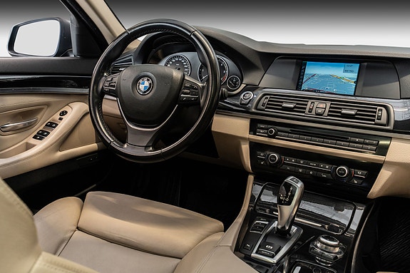 BMW 520d 27 of 30