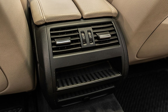 BMW 520d 25 of 30