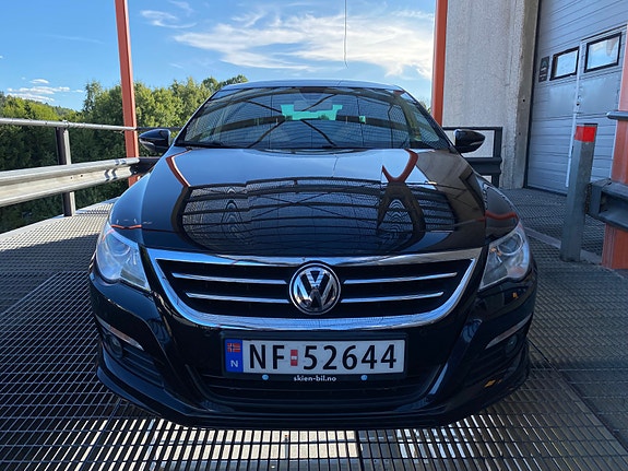 Volkswagen Passat CC 3 of 30