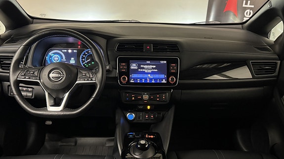 Nissan Leaf 12 of 28