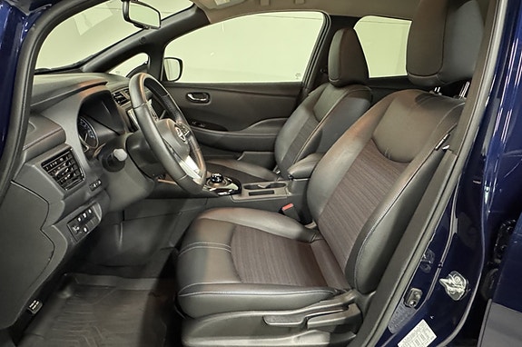 Nissan Leaf 14 of 28