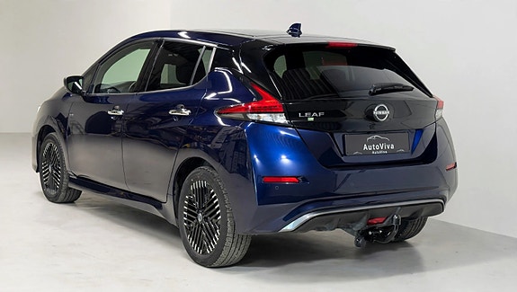 Nissan Leaf 2 of 28