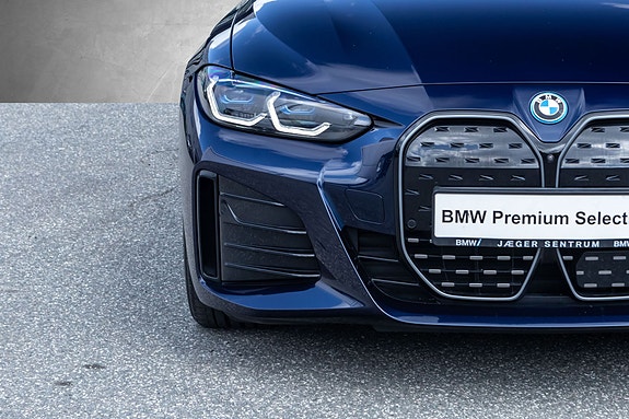 BMW i4 5 of 30