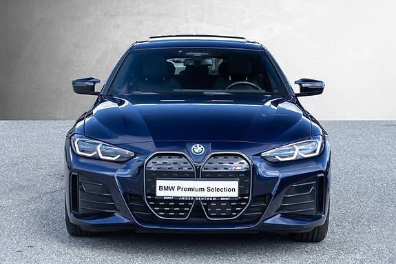 BMW i4 4 of 30