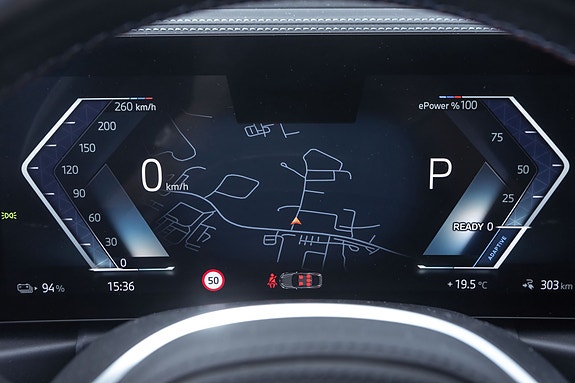 BMW i4 14 of 30
