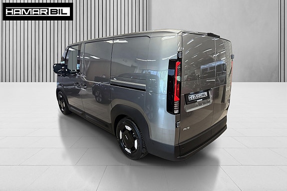 Kia PV5 5 of 19