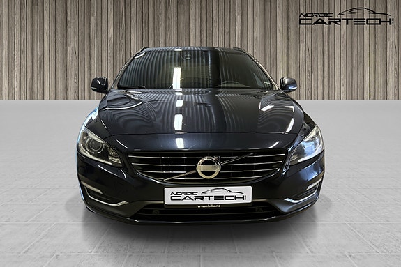 Volvo V60 3 of 30