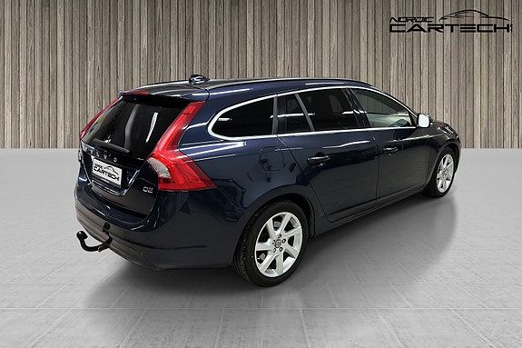 Volvo V60 12 of 30