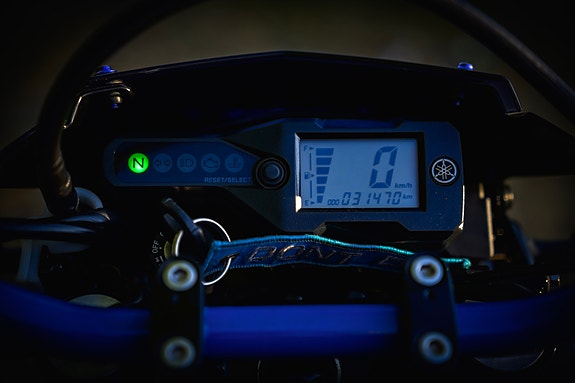 Yamaha WR 125 X 17 of 18