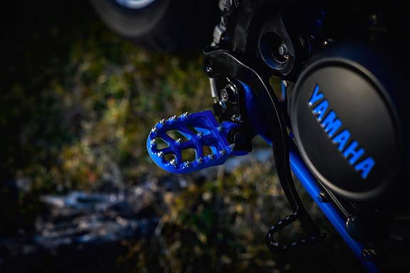 Yamaha WR 125 X 16 of 18