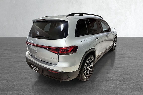 Mercedes-Benz EQB300 5 of 19