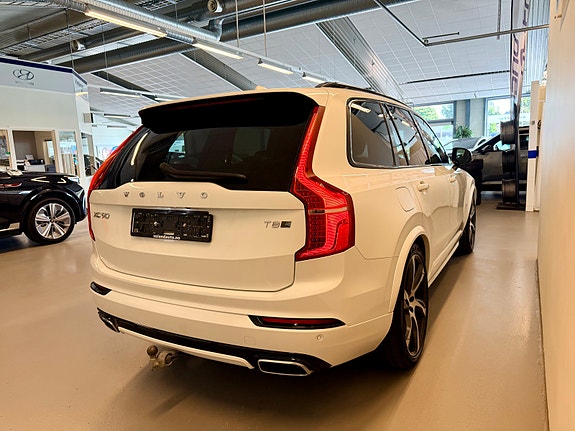 Volvo XC90 9 of 26