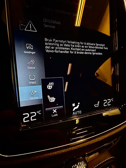 Volvo XC90 24 of 26