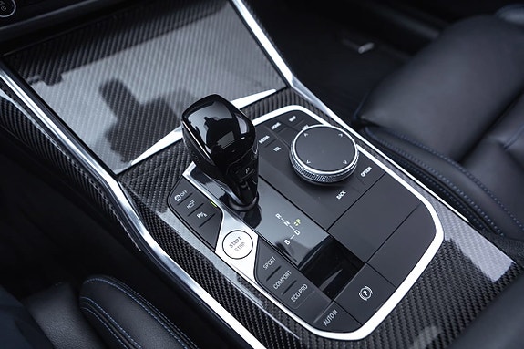 BMW i4 21 of 30