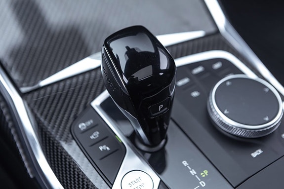 BMW i4 22 of 30